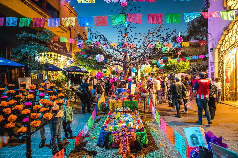 El día de muertos se vive en San Juan de los Lagos, Jalisco: Tradiciones, altares y celebraciones
